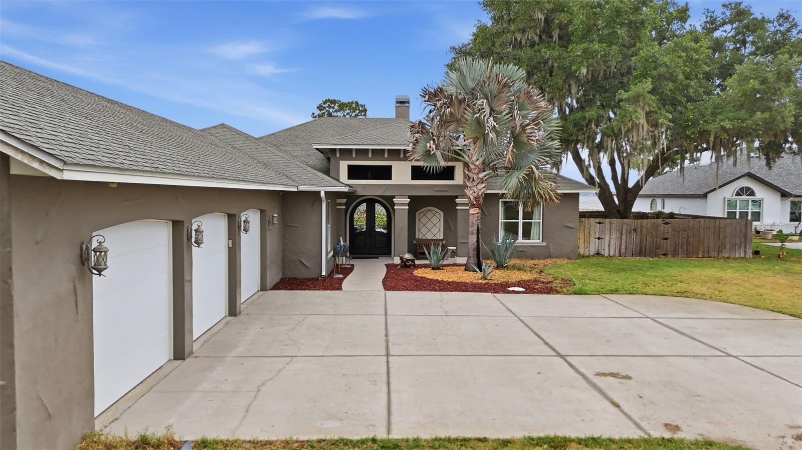 SHIRLEY SHORES - Residential