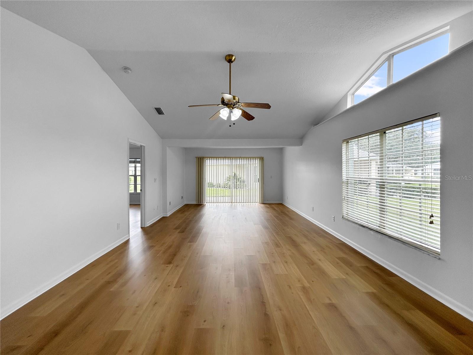 FAIRWAYS QUAIL HOLLOW PH 02 - Residential