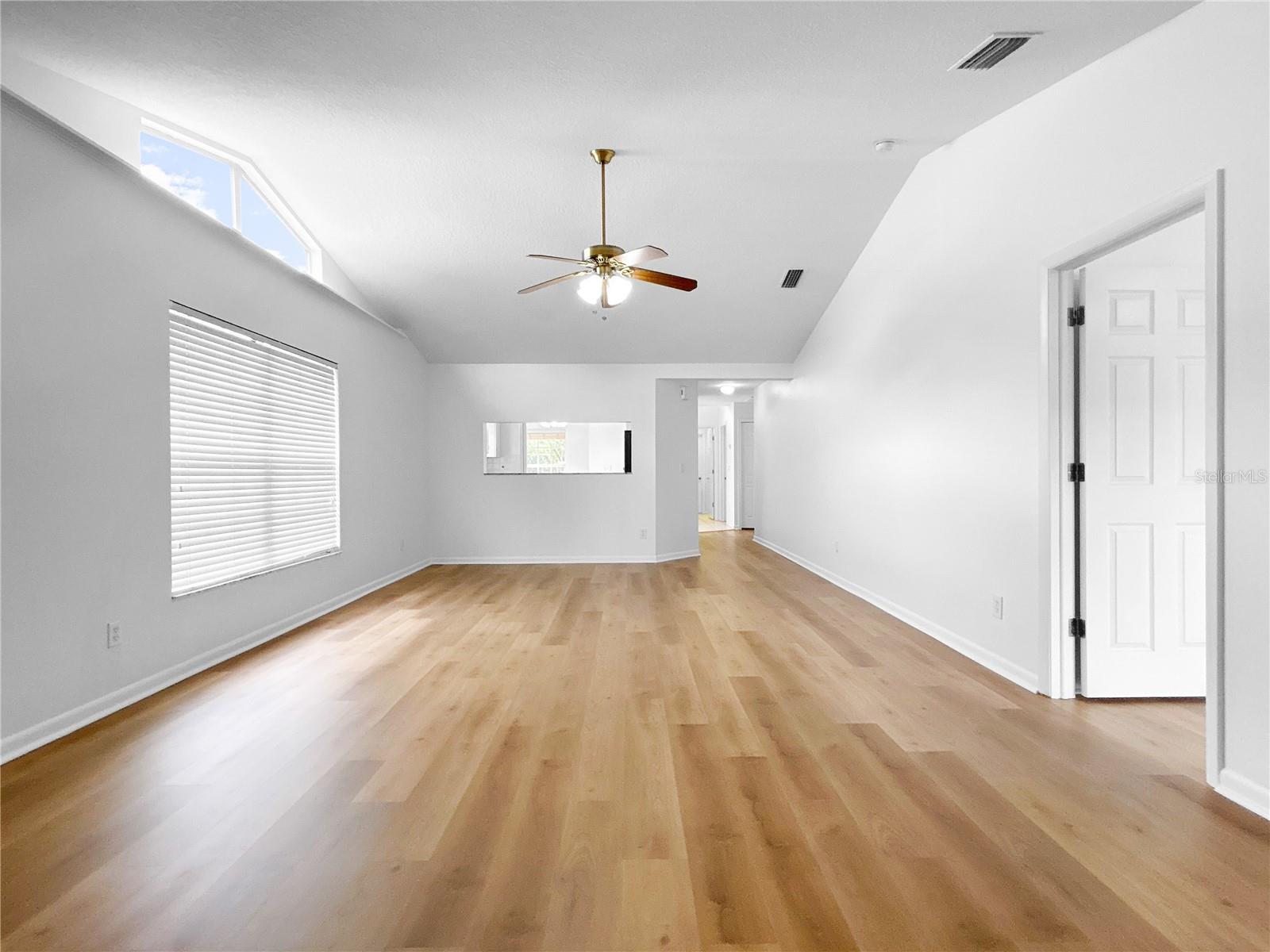 FAIRWAYS QUAIL HOLLOW PH 02 - Residential