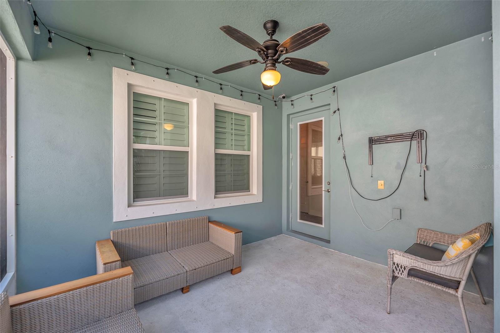 MIRABAY PARCELS 21 & 23 - Residential Lease
