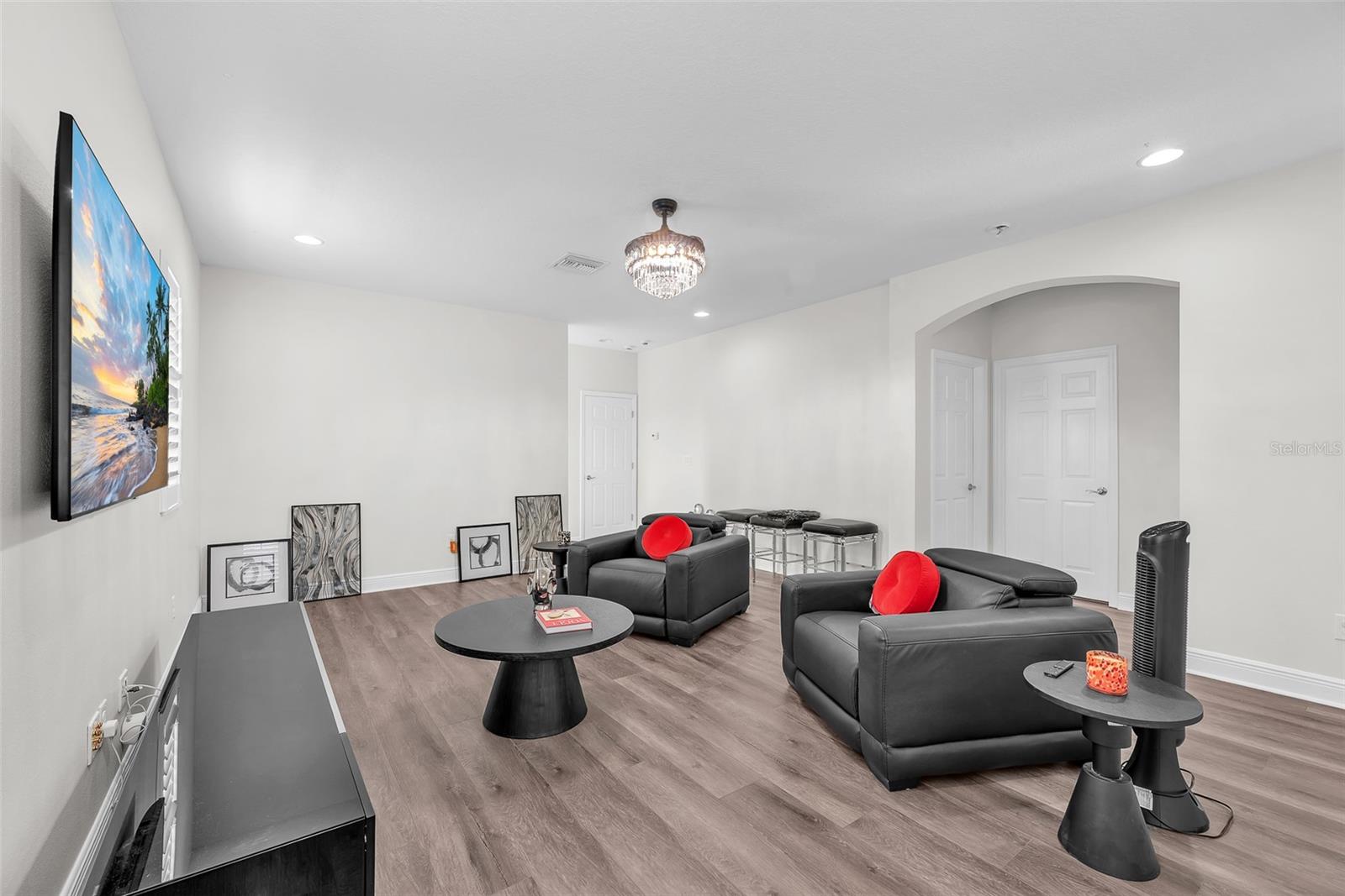MIRABAY PARCELS 21 & 23 - Residential Lease