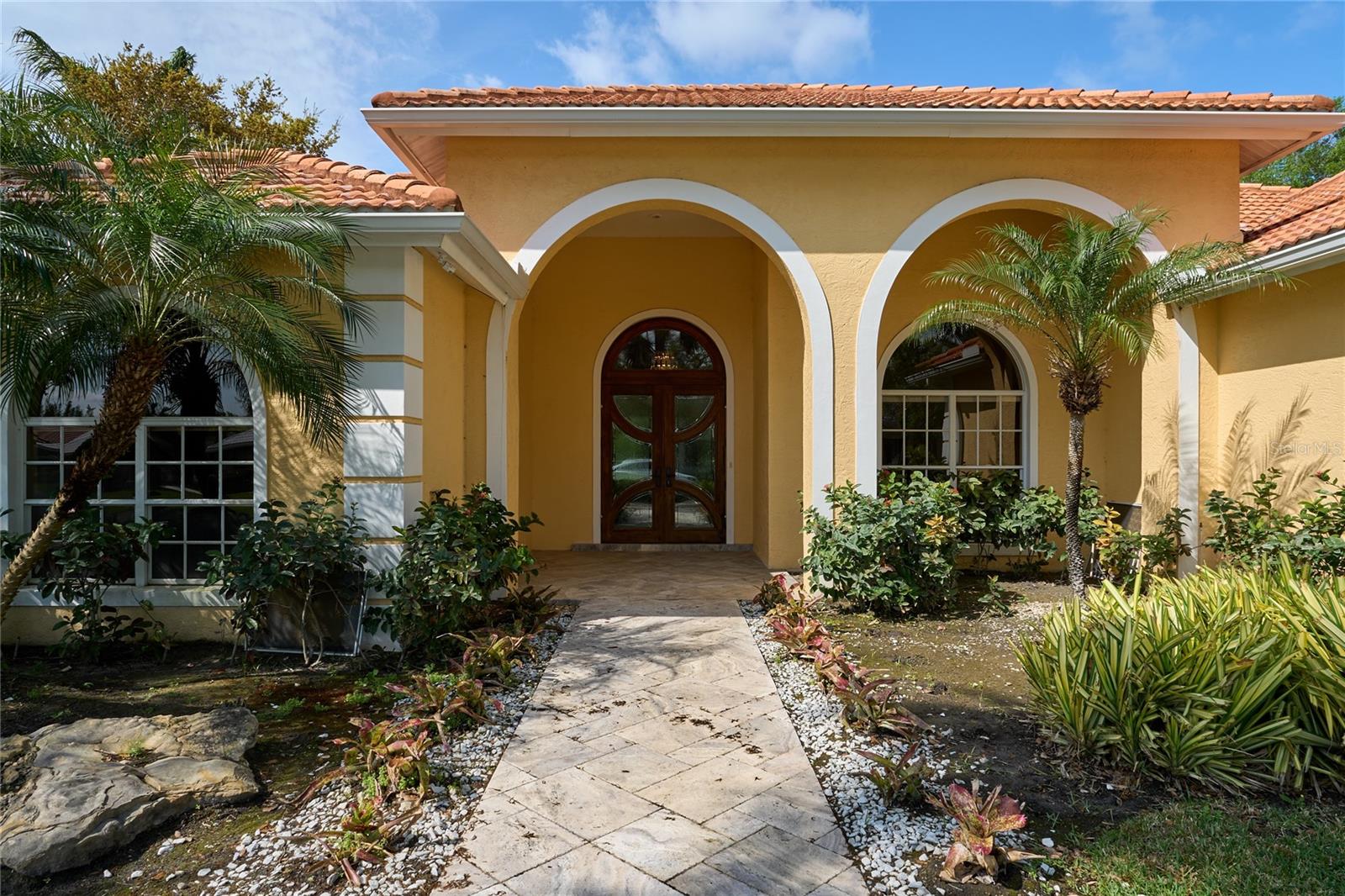 PRESTANCIA M N AND O AMD - Residential