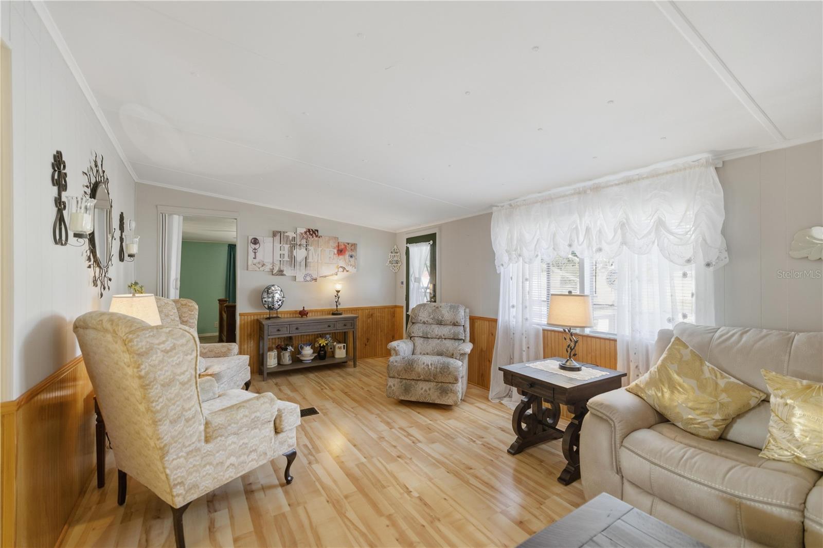 MOBILE HOME MDWS - Residential