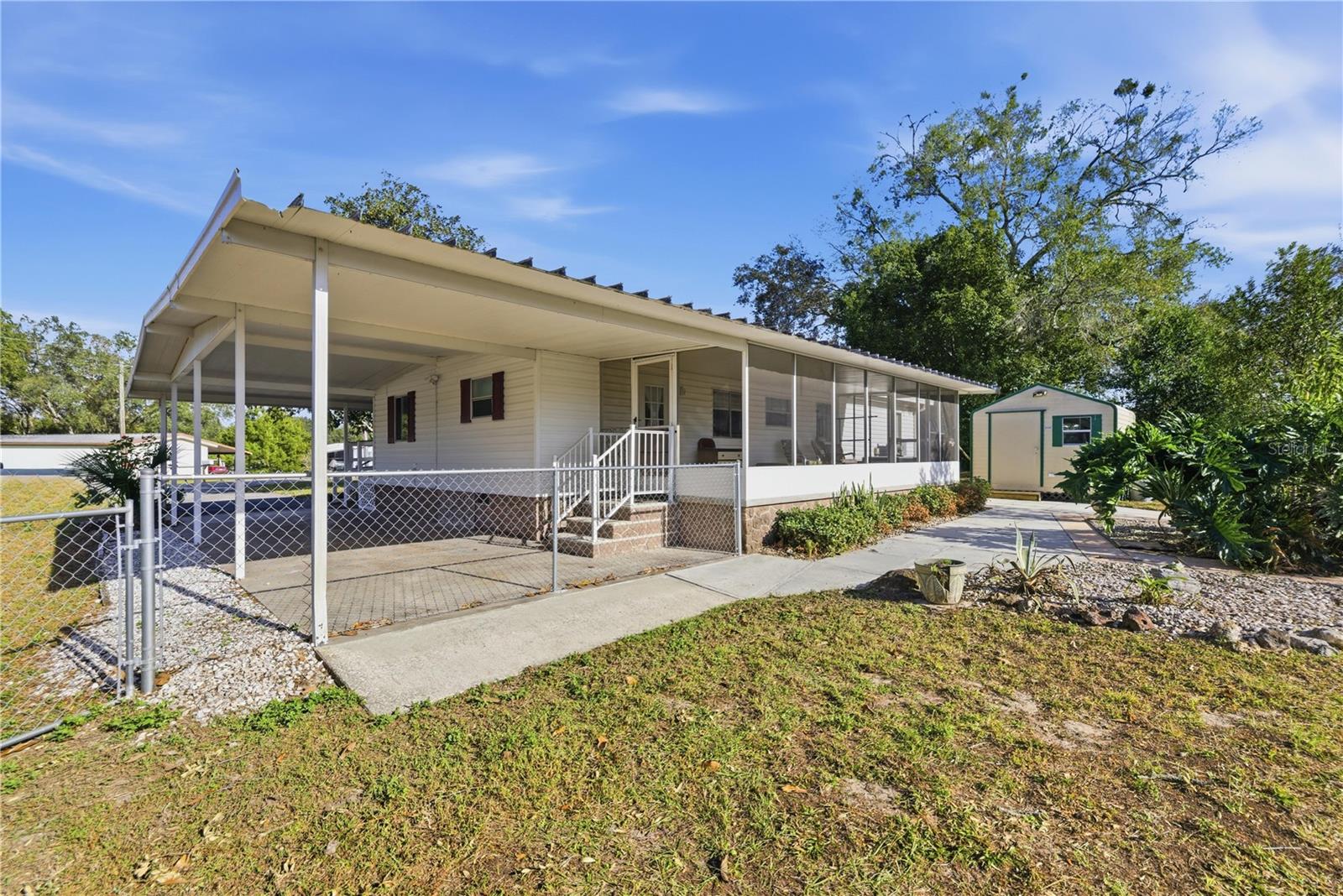 MOBILE HOME MDWS - Residential