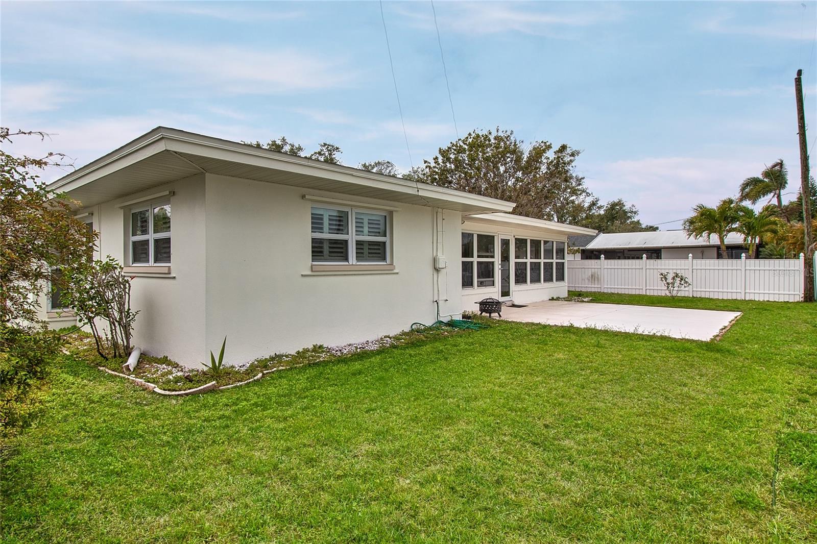 HARBOR HILLS 3RD ADD - Residential