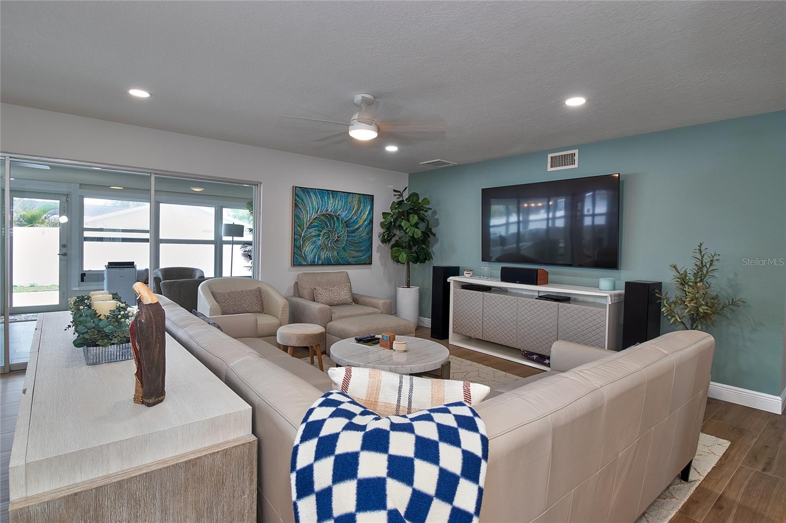 HARBOR HILLS 3RD ADD - Residential