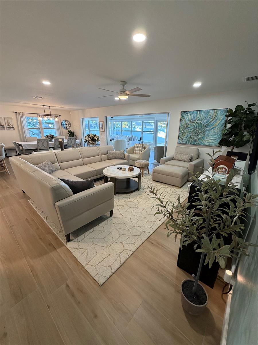 HARBOR HILLS 3RD ADD - Residential