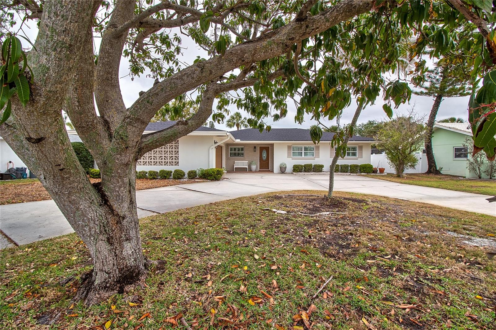 HARBOR HILLS 3RD ADD - Residential