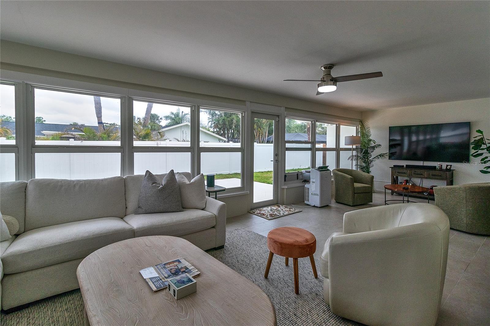 HARBOR HILLS 3RD ADD - Residential