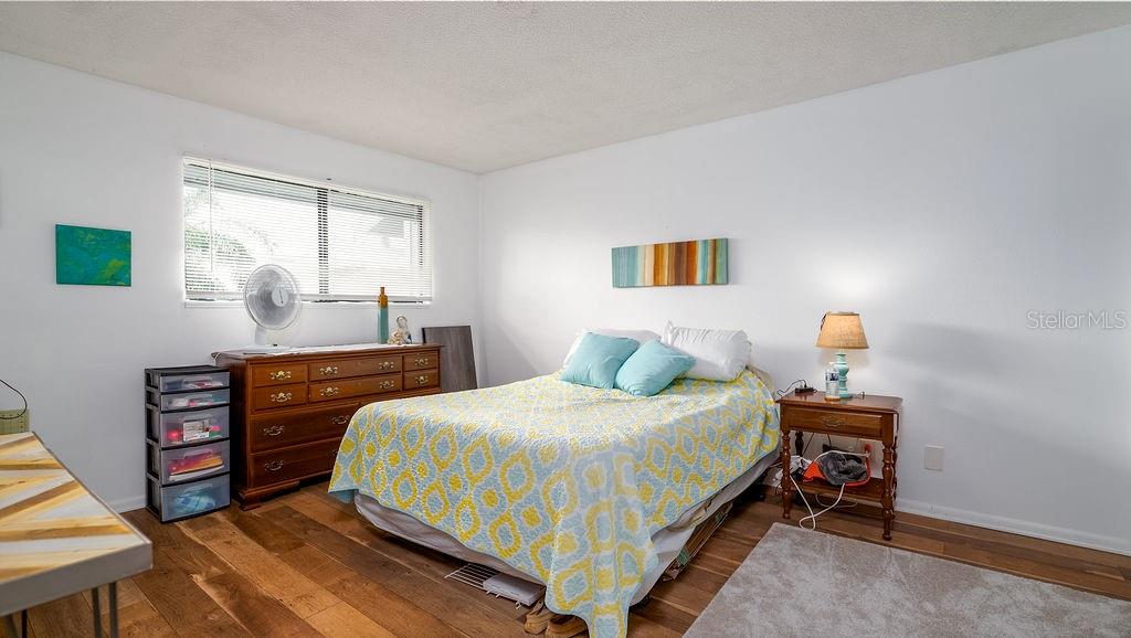 HARBOR PINES - Residential