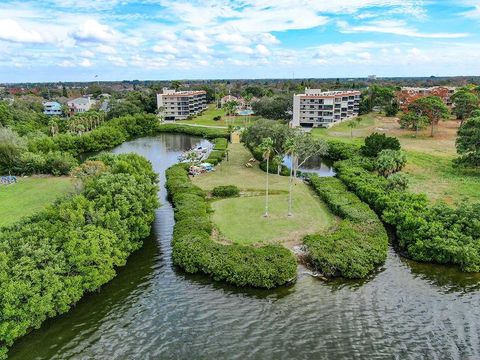 A home in TARPON SPRINGS