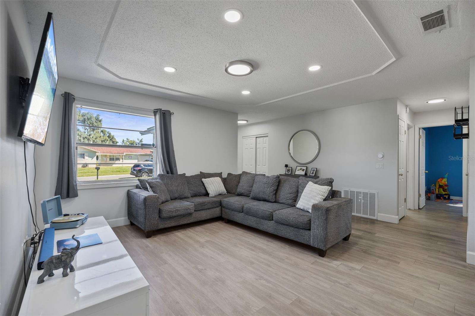 114 INWOOD CIRCLE