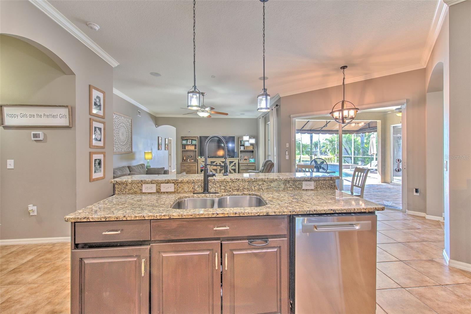 FISHHAWK RANCH PH 2 PRCL - Residential