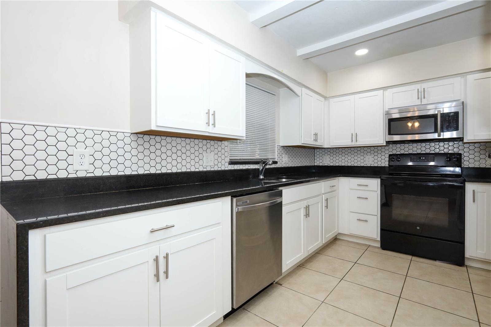 LAKE BRANTLEY HILLS - Residential