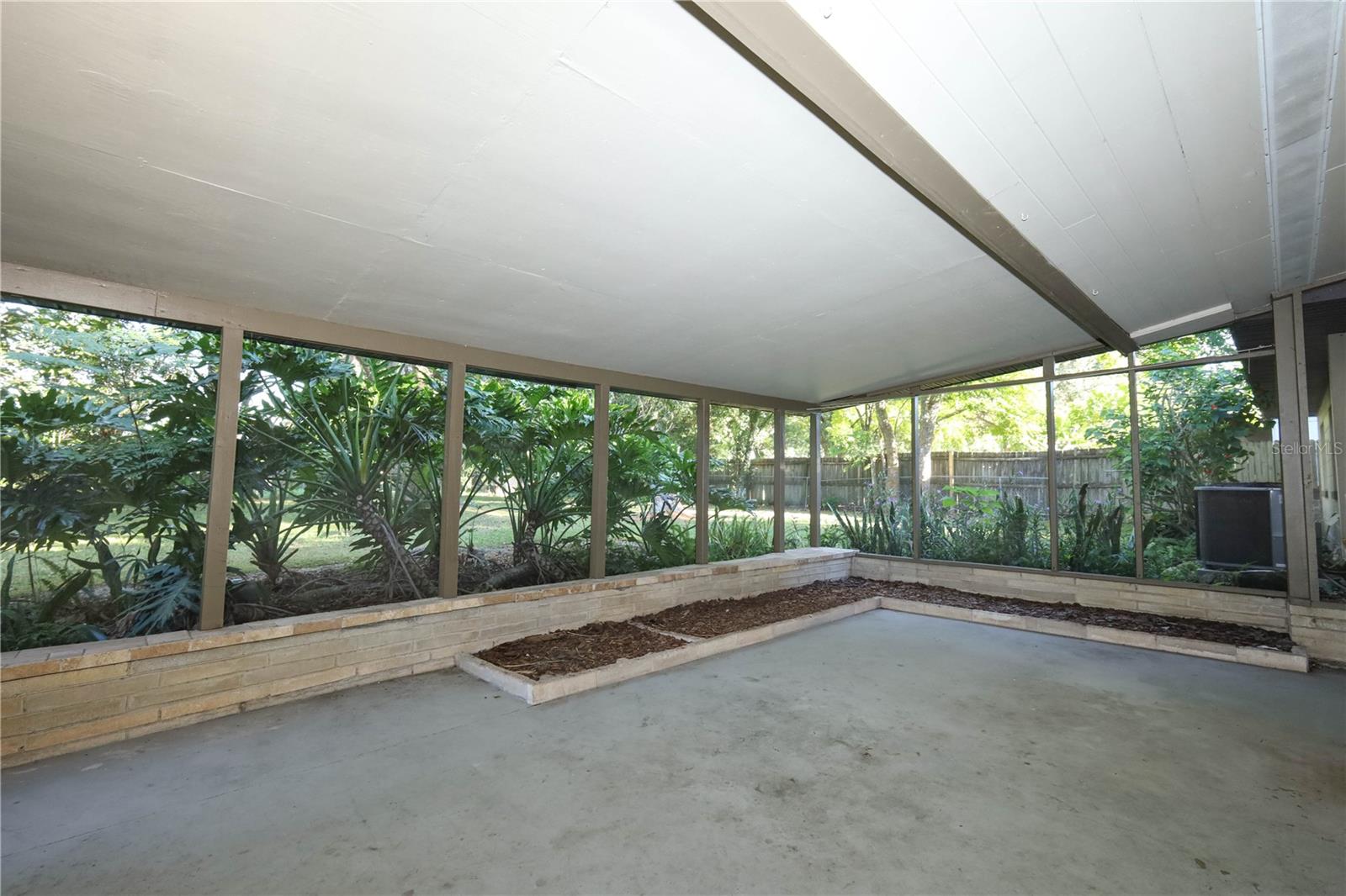 LAKE BRANTLEY HILLS - Residential