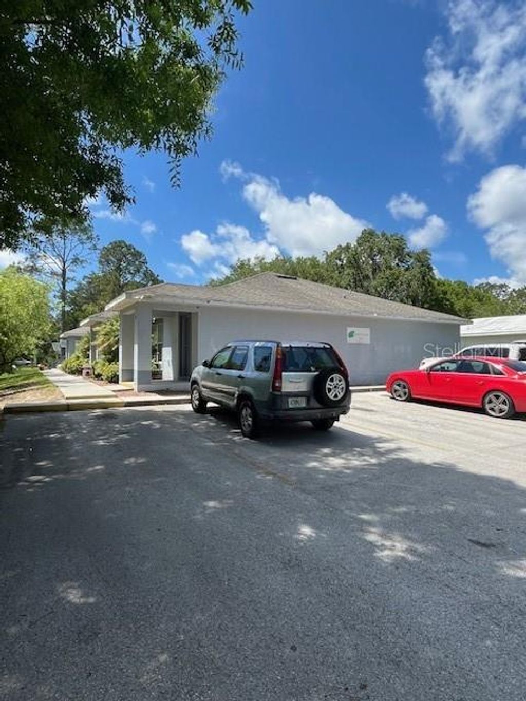 Photo of 808 NE 5th Avenue, Crystal River, FL 34428 (MLS # TB8434299)
