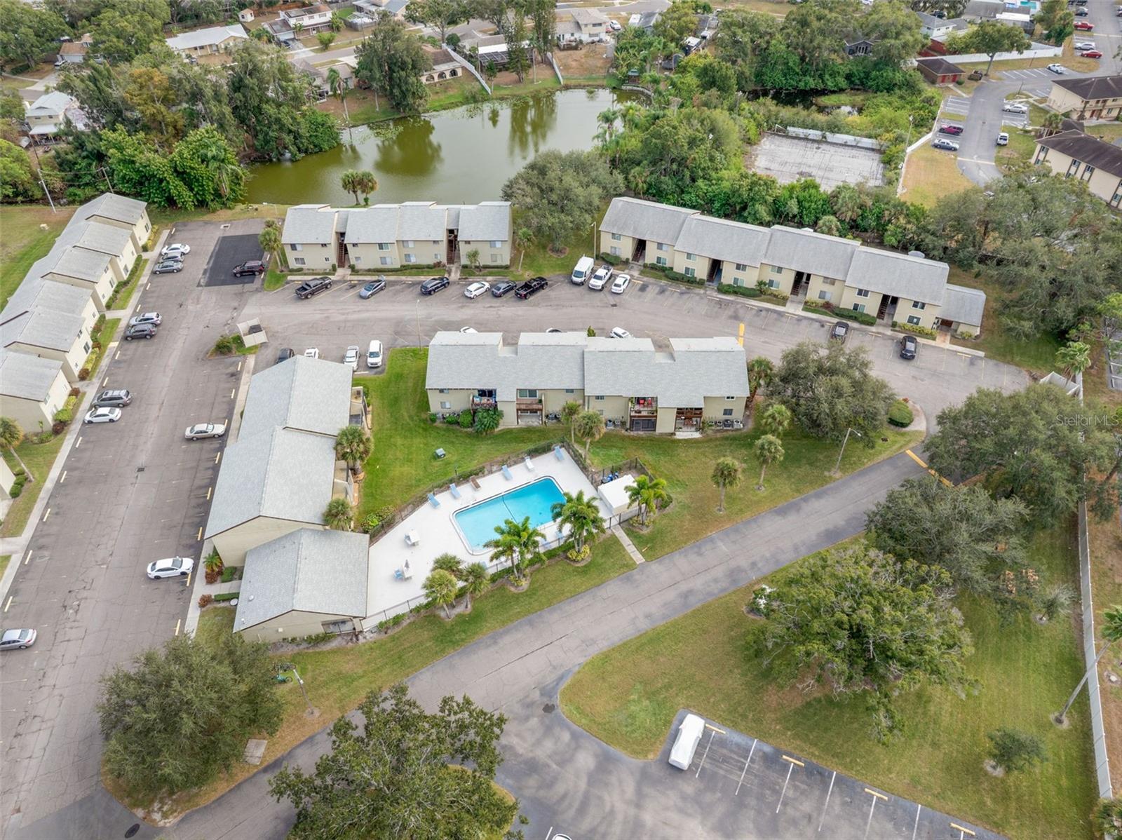 WOODSIDE VILLAGE CONDO - Residential