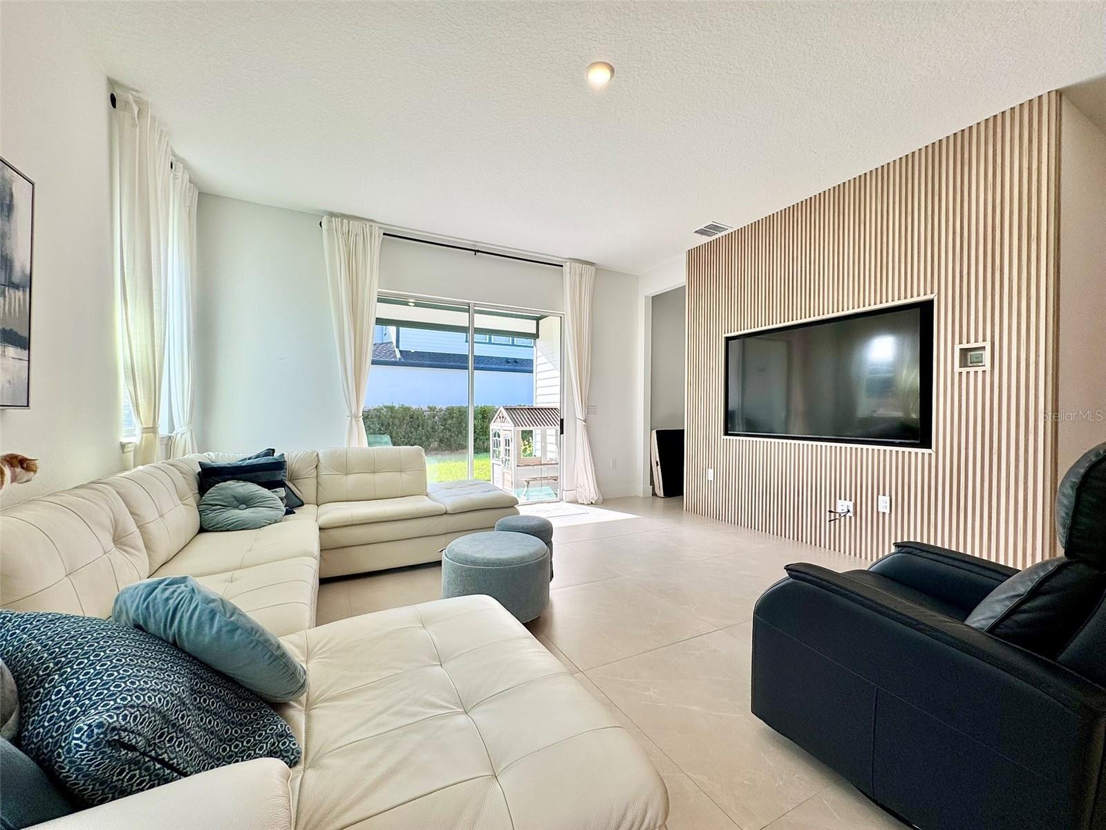 WESLYN PARK PH 3 - Residential