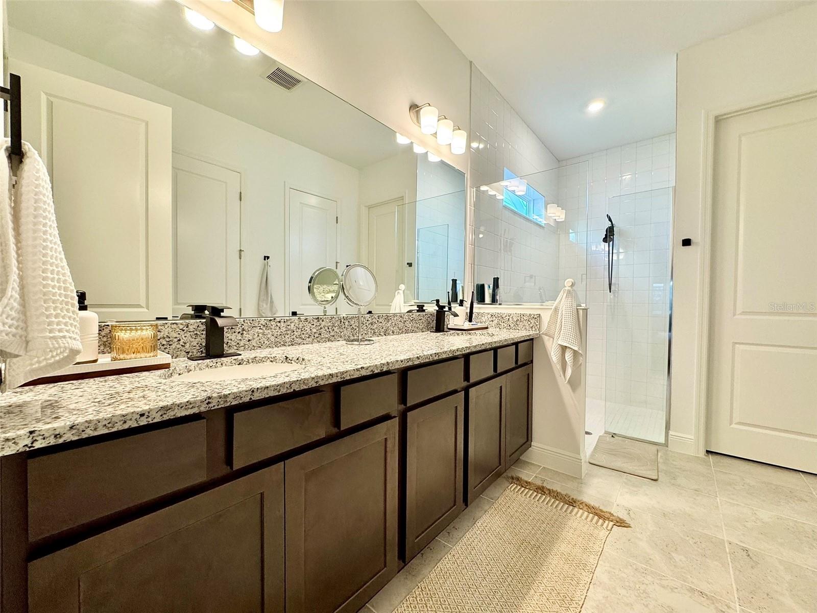 WESLYN PARK PH 3 - Residential