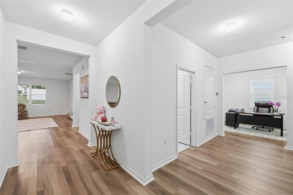 Photo of 2081 Malbec Court, Minneola, FL 34715 (MLS # O6383332)