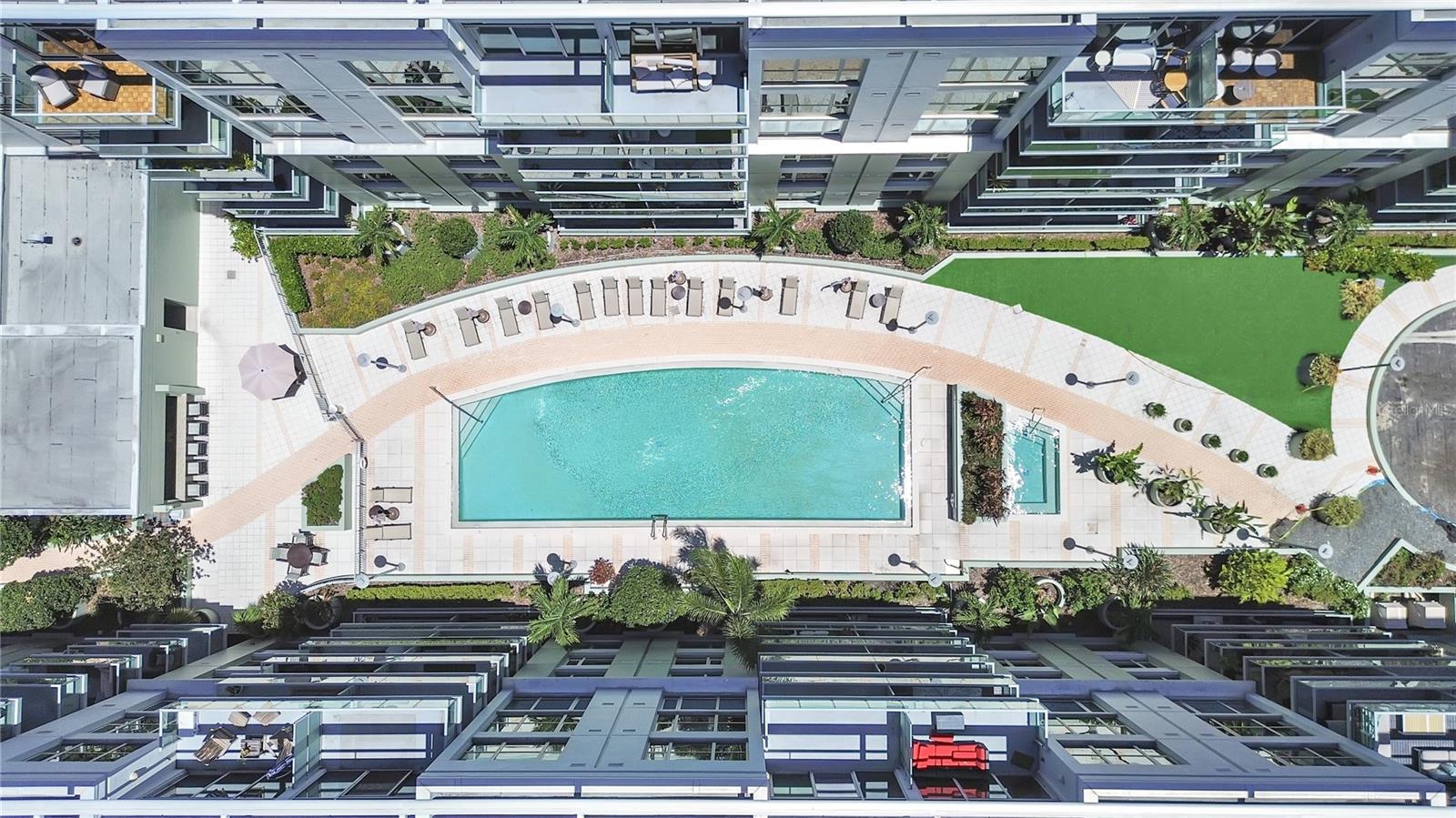 THE PLACE AT CHANNELSIDE A CON - Residential