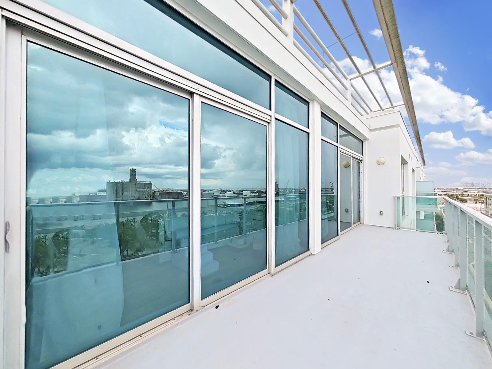 THE PLACE AT CHANNELSIDE A CON - Residential