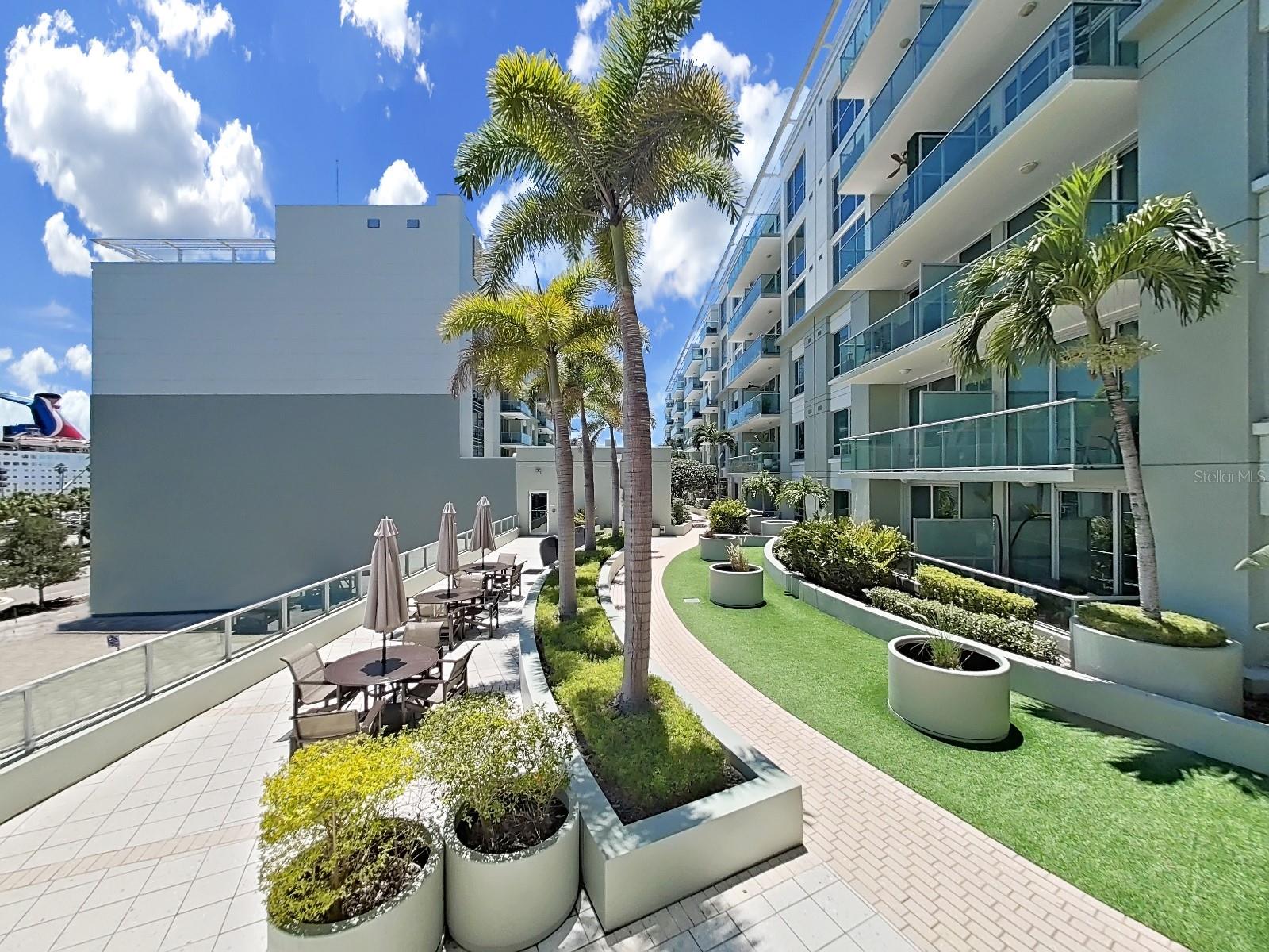 THE PLACE AT CHANNELSIDE A CON - Residential