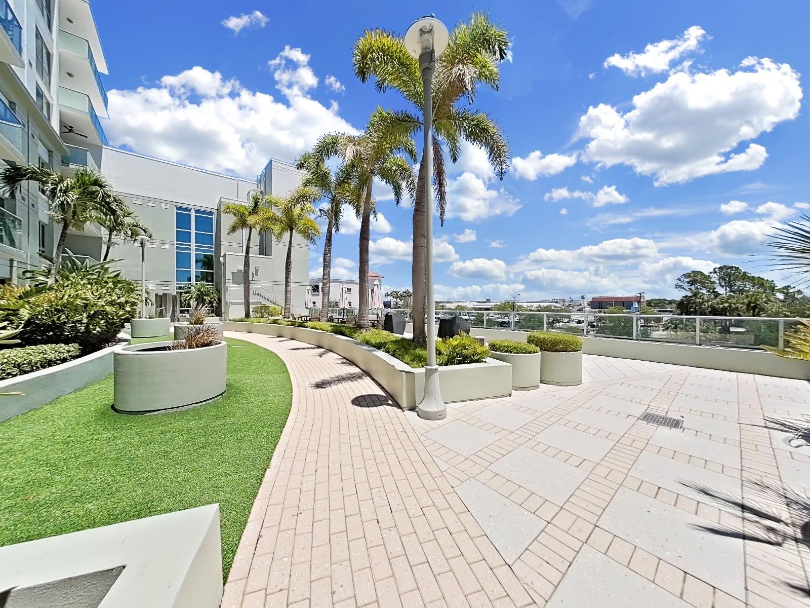THE PLACE AT CHANNELSIDE A CON - Residential