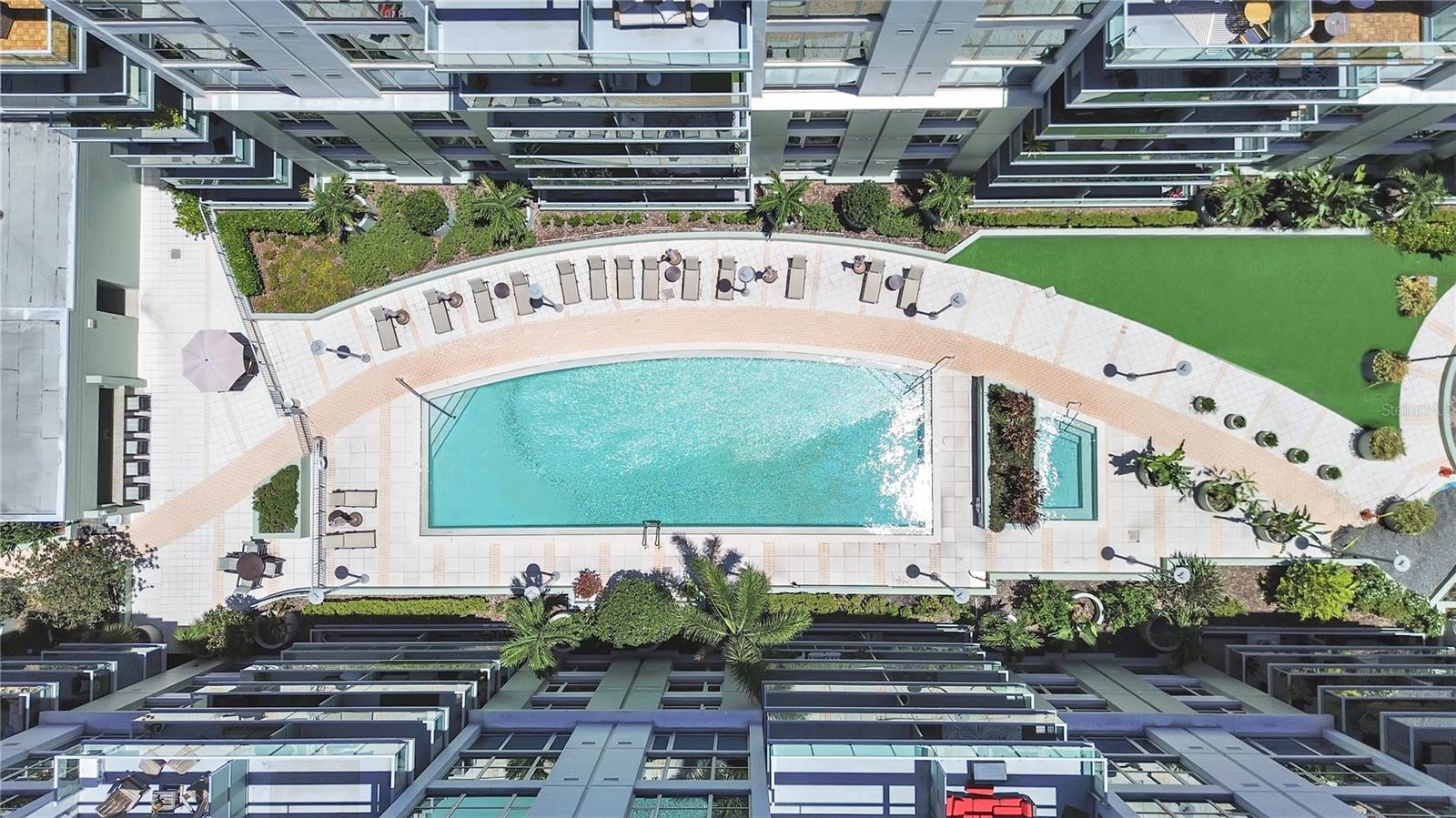 THE PLACE AT CHANNELSIDE A CON - Residential