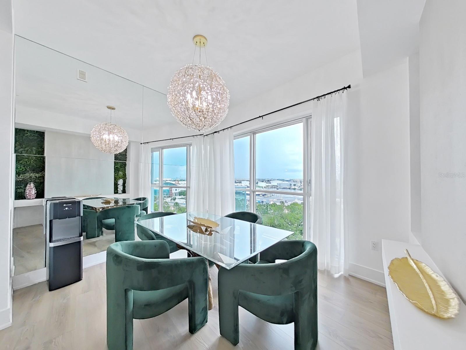 THE PLACE AT CHANNELSIDE A CON - Residential
