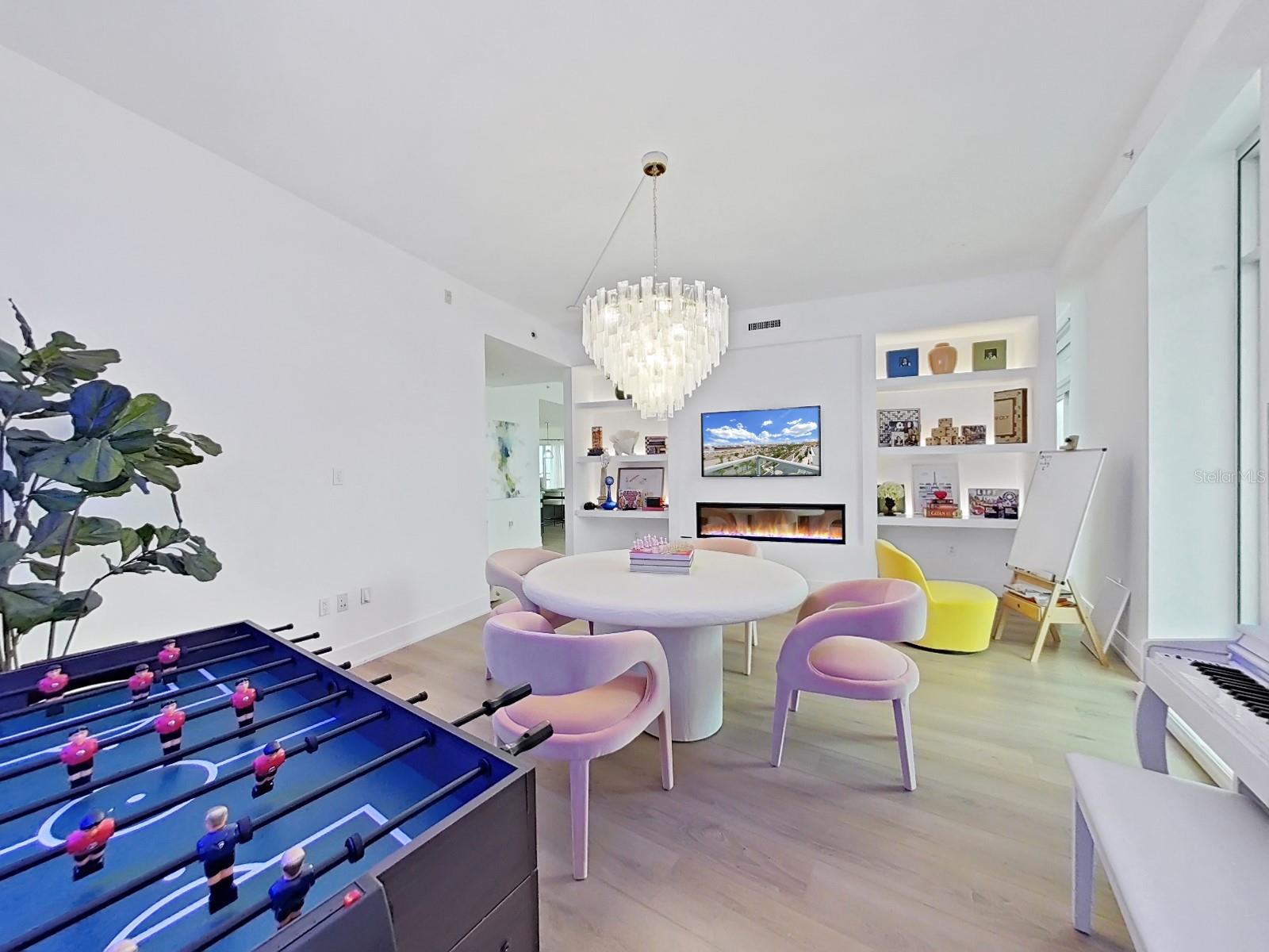 THE PLACE AT CHANNELSIDE A CON - Residential