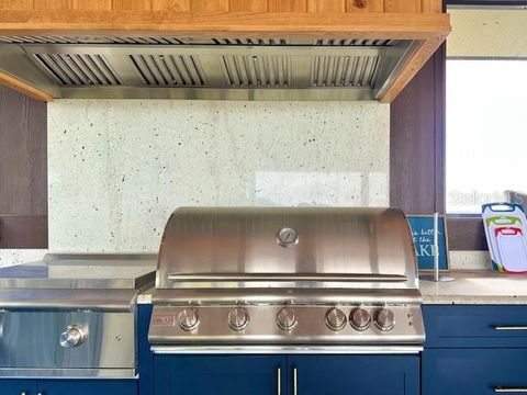 Tiny photo for 416 Hancock Road, Leesburg, FL 34748 (MLS # OM705206)