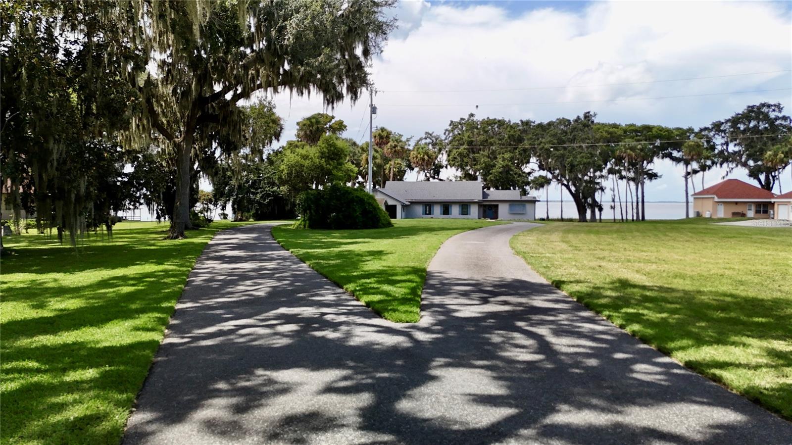 ACREAGE - Residential