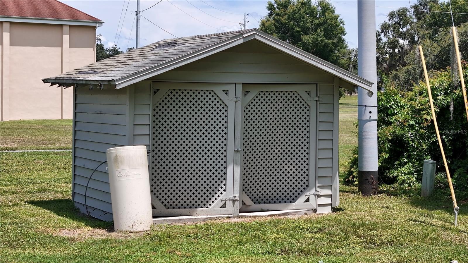 ACREAGE - Residential