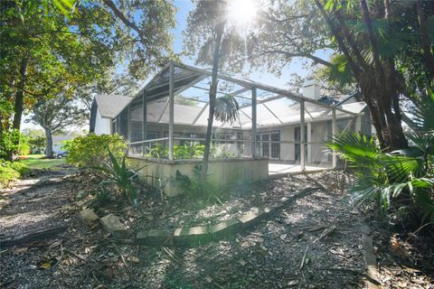 A home in PALM HARBOR