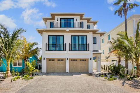 Photo of 2105 Avenue C, Bradenton Beach, FL 34217 (MLS # A4669858) Photo of 2105 Avenue C, Bradenton Beach, FL 34217 (MLS # A4669858)