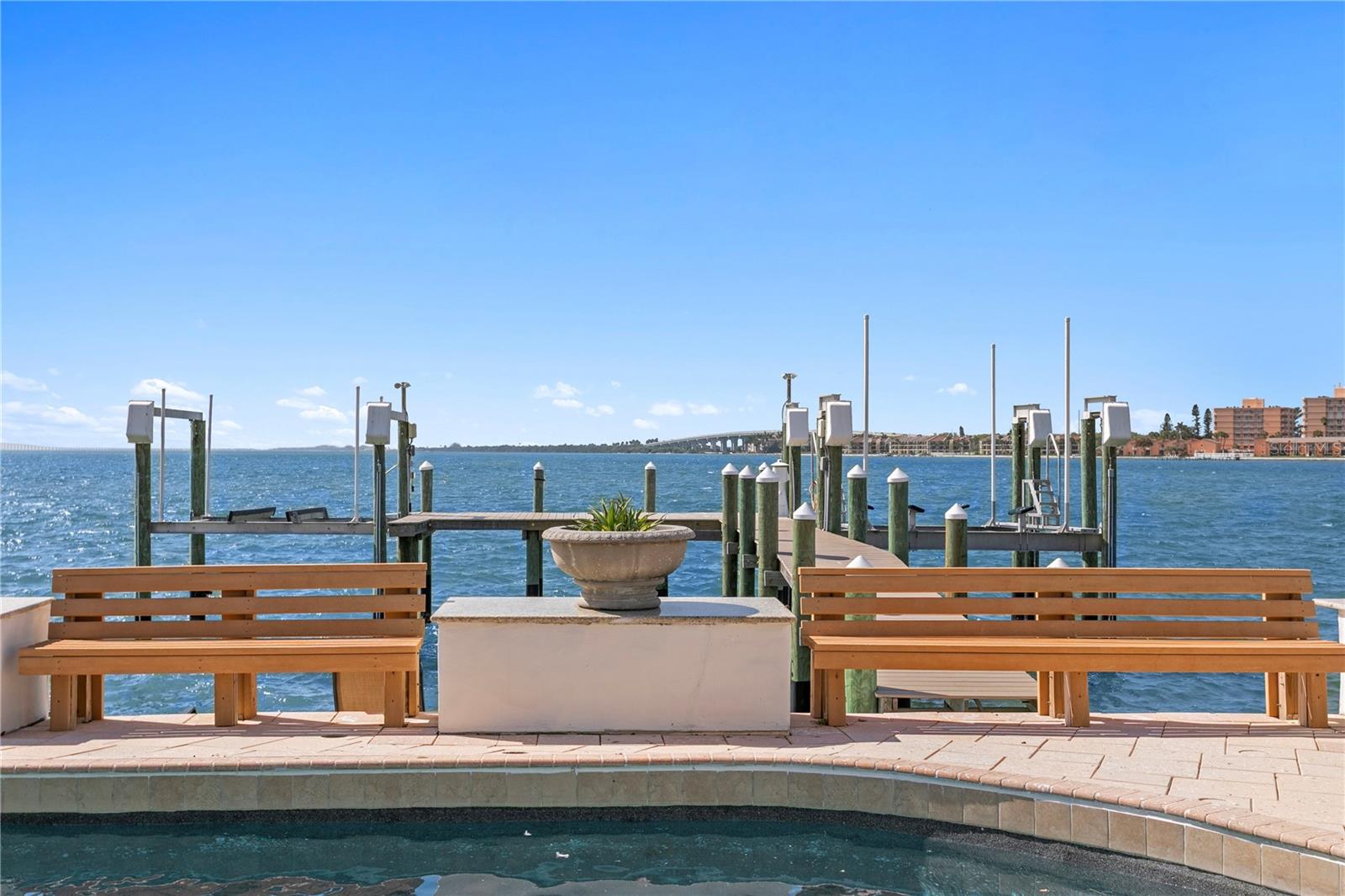 MAXIMO POINT ADD BLK 3 REP - Residential