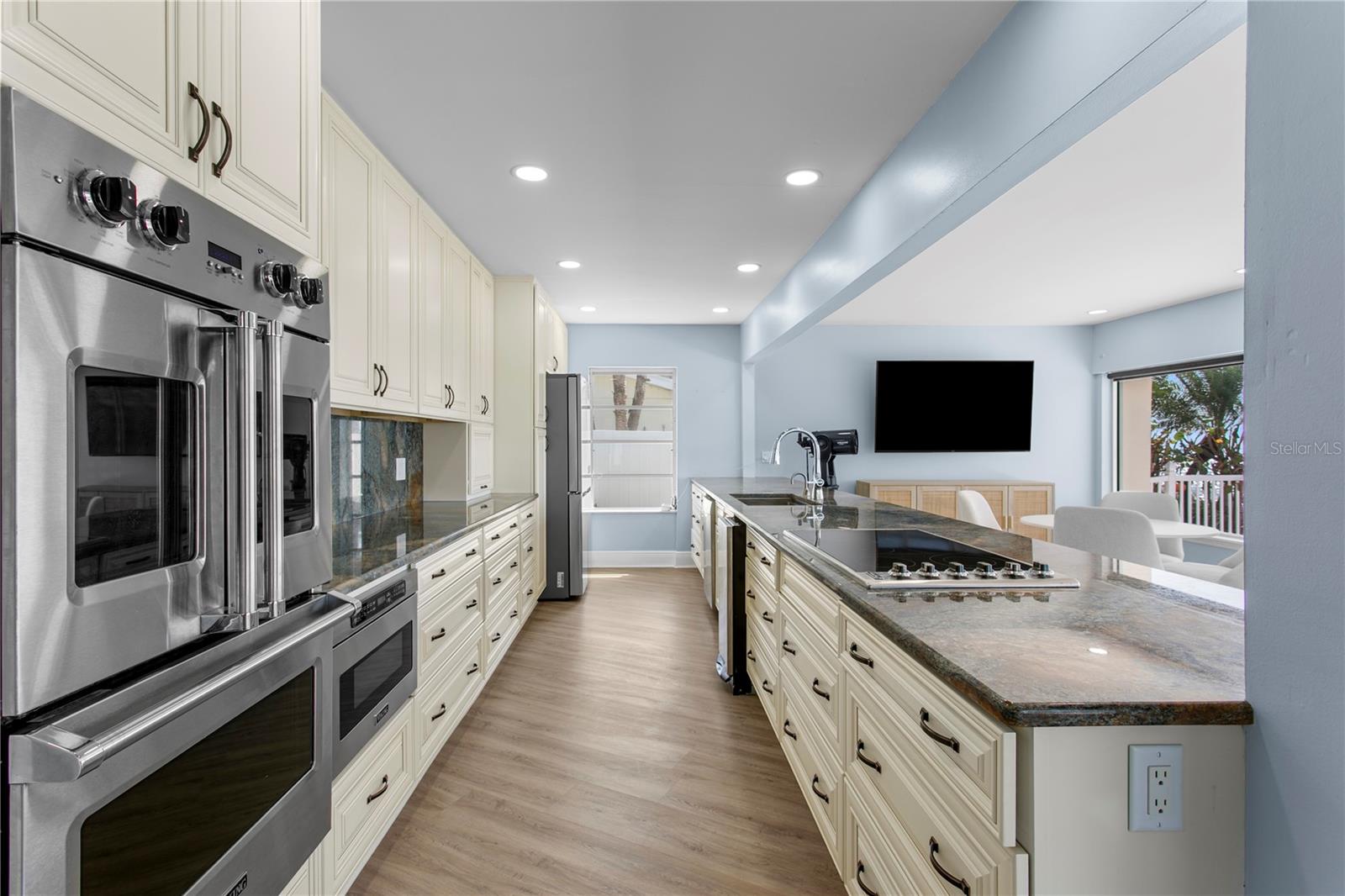 MAXIMO POINT ADD BLK 3 REP - Residential