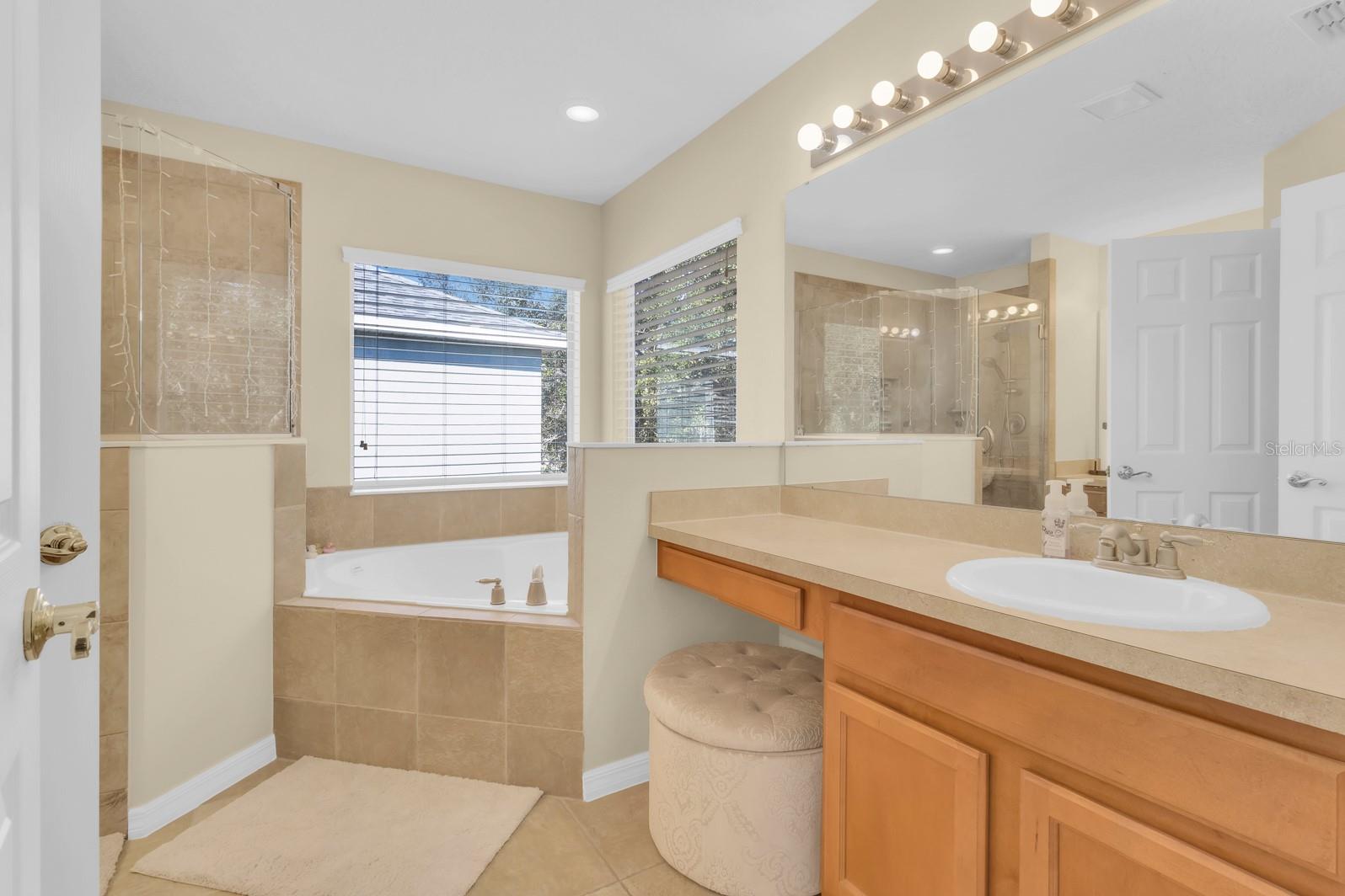 SUMMERPORT PH 05 - Residential