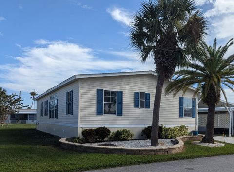 A home in PORT CHARLOTTE