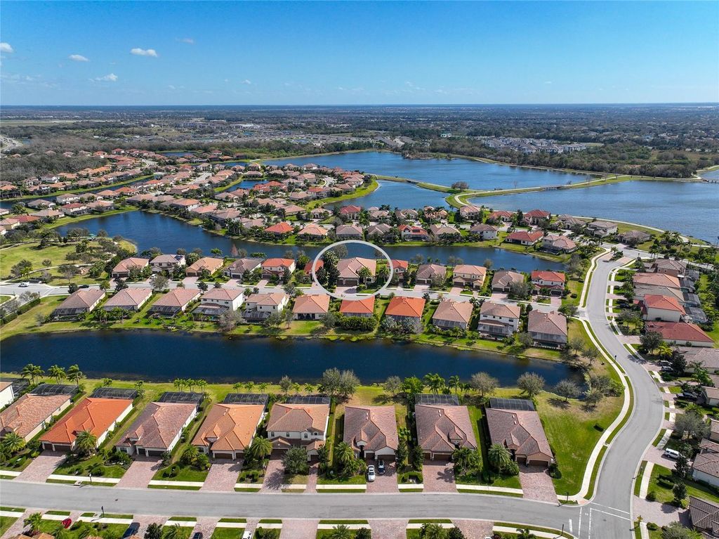 Photo of 13026 Ramblewood Trail, Bradenton, FL 34211 (MLS # A4657398)