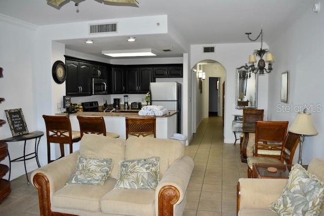 BLUE HERON BEACH RESIDENCE TOWER I - Residential Income