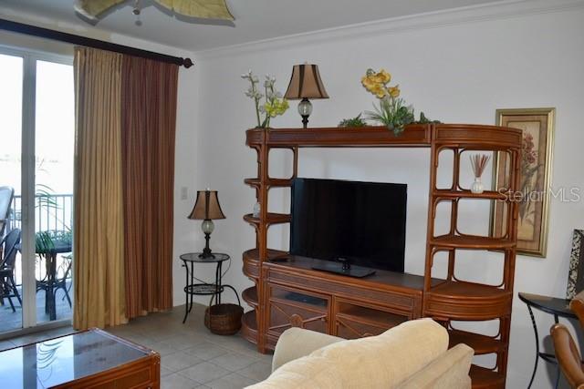 BLUE HERON BEACH RESIDENCE TOWER I - Residential Income