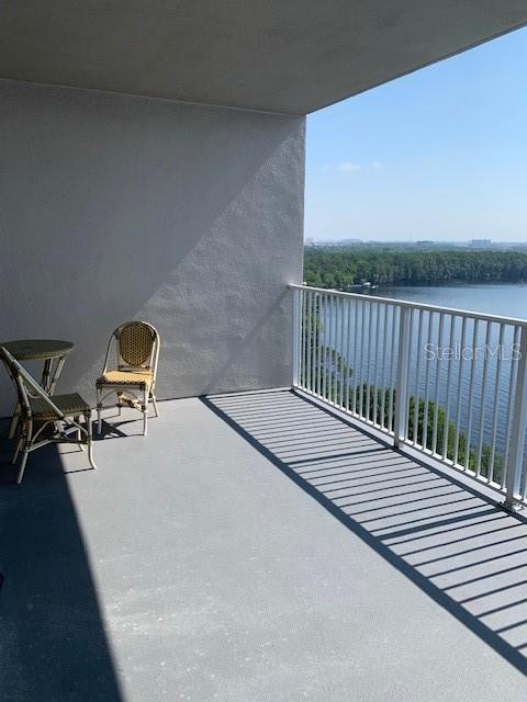 BLUE HERON BEACH RESIDENCE TOWER I - Residential Income