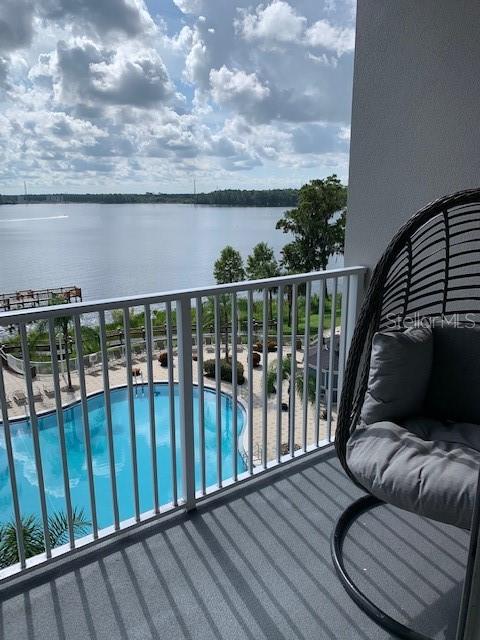 BLUE HERON BEACH RESIDENCE TOWER I - Residential Income