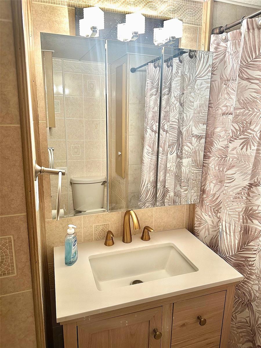 MAJESTIC PARK HOMES INC UNREC - Residential