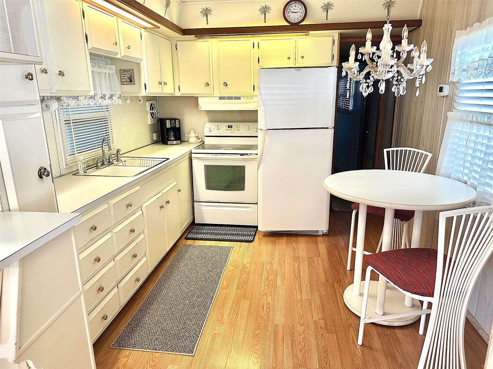 MAJESTIC PARK HOMES INC UNREC - Residential