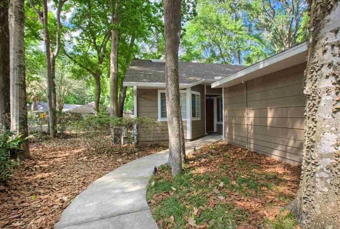 4948 SW 10TH LANE