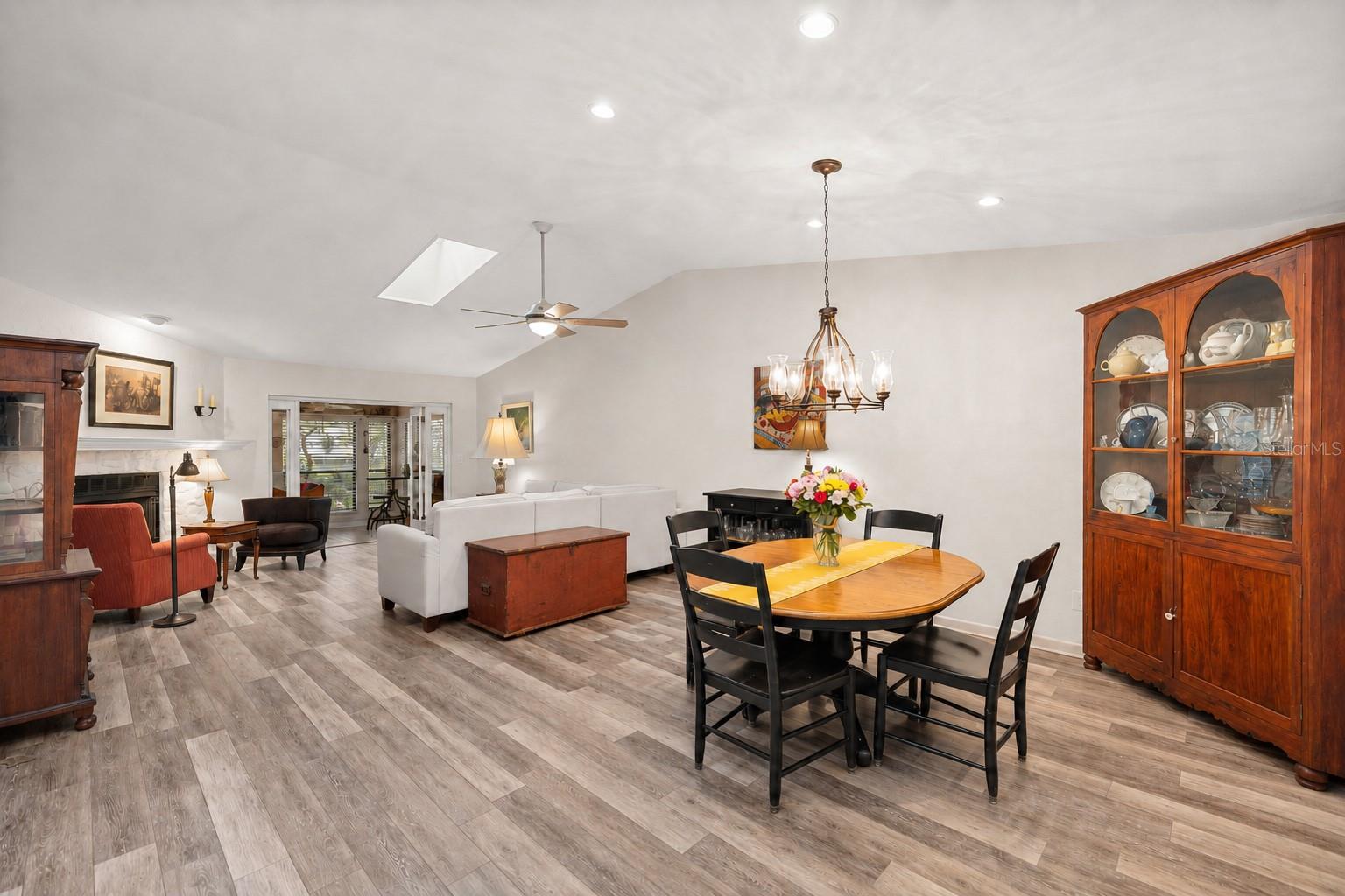 1598 NW 19TH CIRCLE