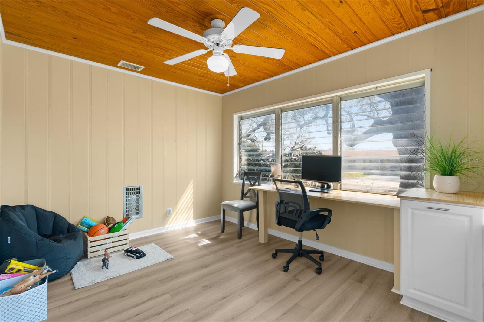 COLLEGE HEIGHTS - Residential